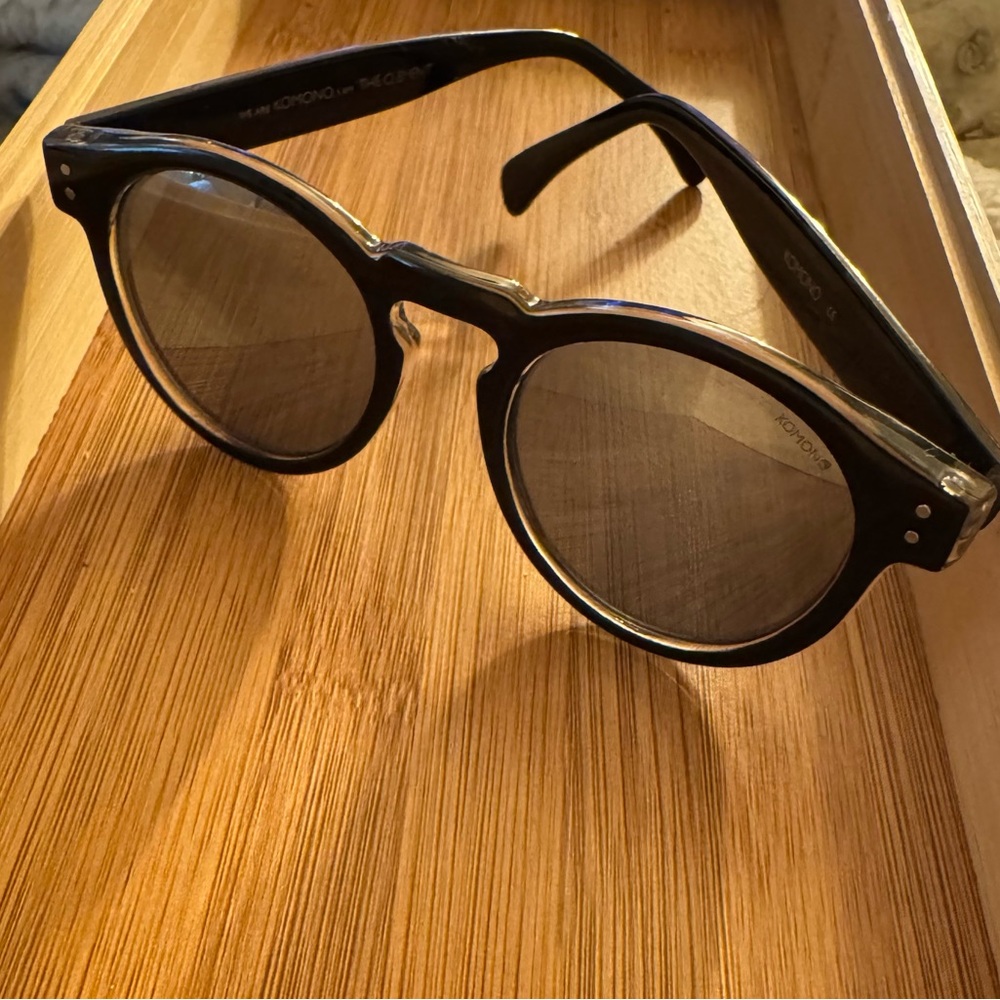 KOMONO NWOT Sunglasses